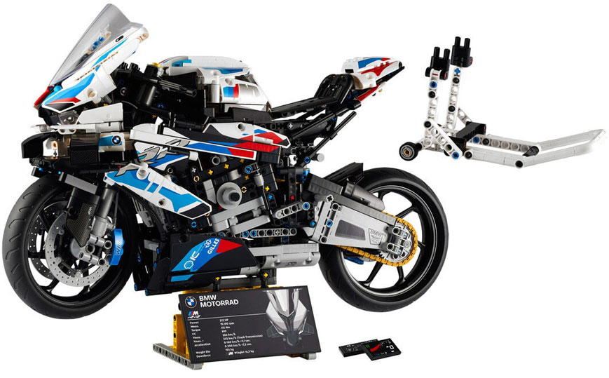 la moto BMW M 1000 RR lego technic