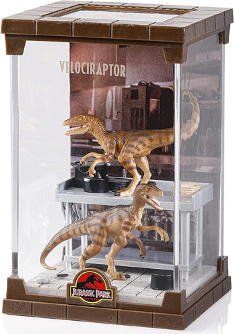 figurine jurassic park noble collection velociraptor