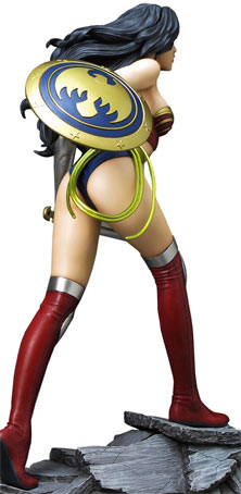 figures-Wonder-Woman-limited-edition-collector